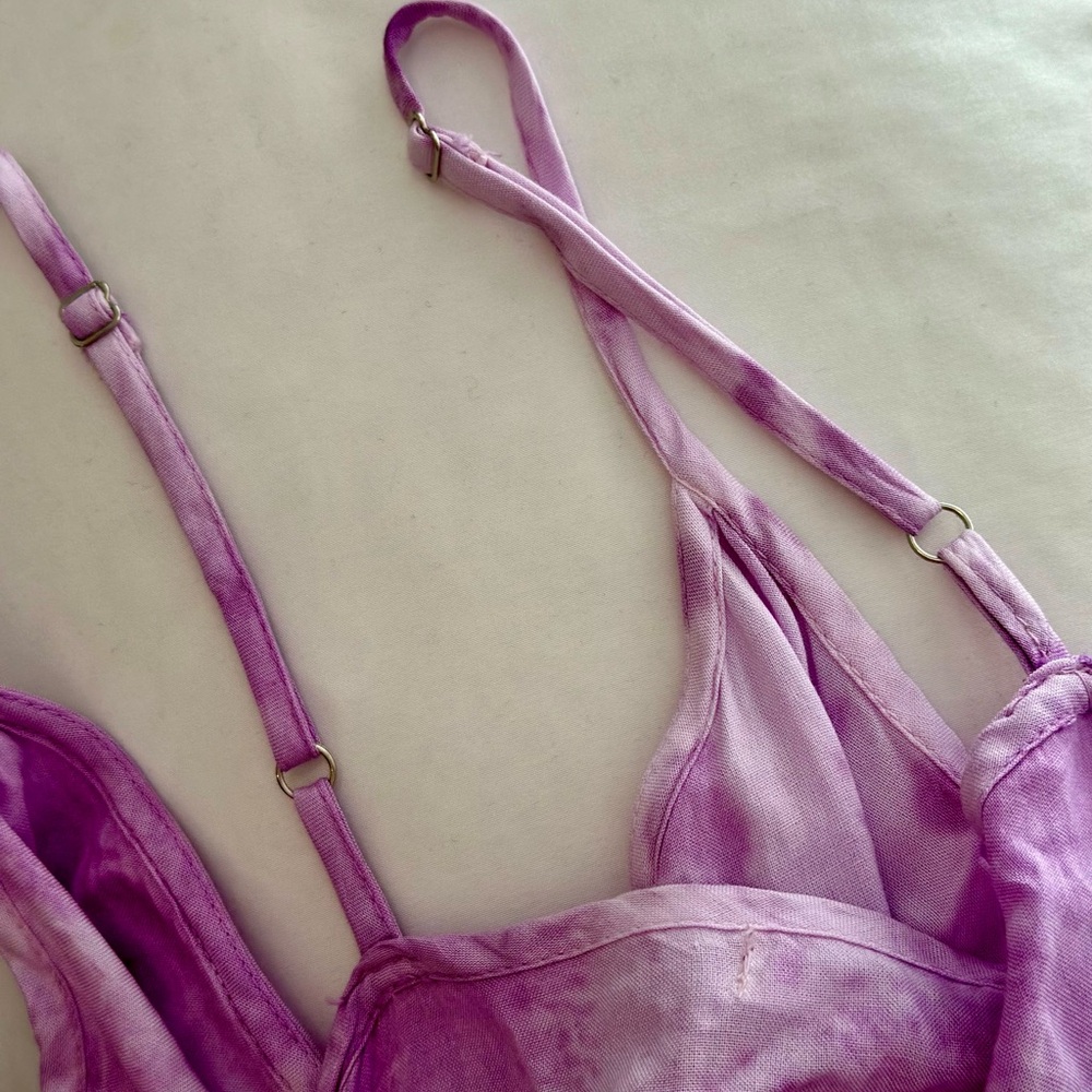 Daybreak, size M, lavender tie dye maxi dress with pockets - Picture 3 of 4